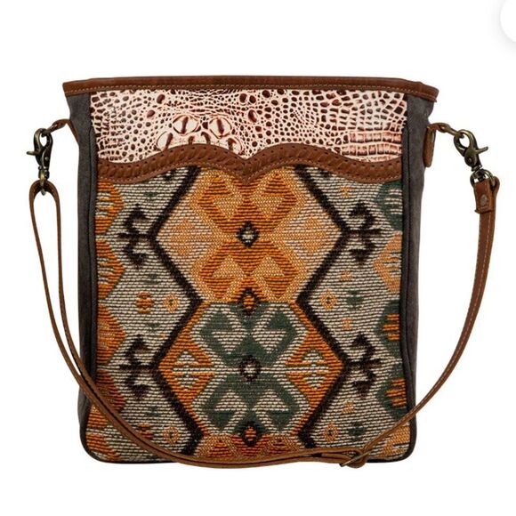 Seneca Falls Shoulder Bag - Picture 6 of 11